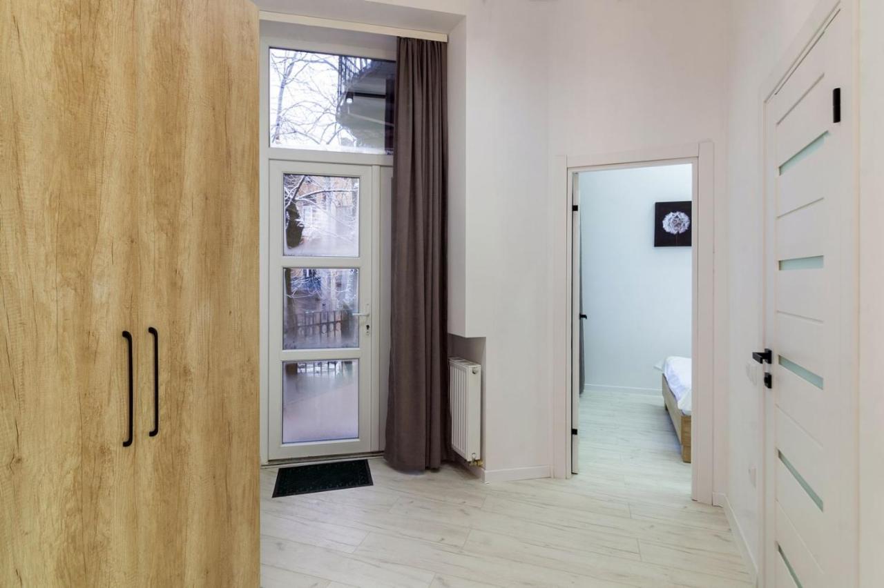Apartments On Kulisha Str Lviv Exterior photo